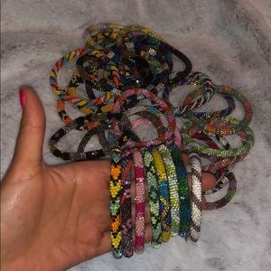 5 random beaded bracelets 💕💕 ONLY $20